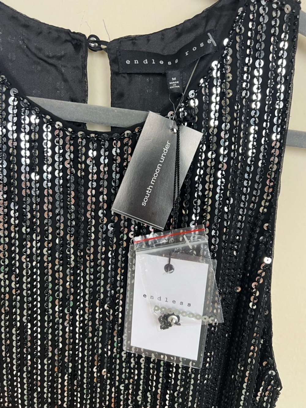 Endless Rose Sleeveless Black Sequin Tunic Top M - Picture 5 of 9